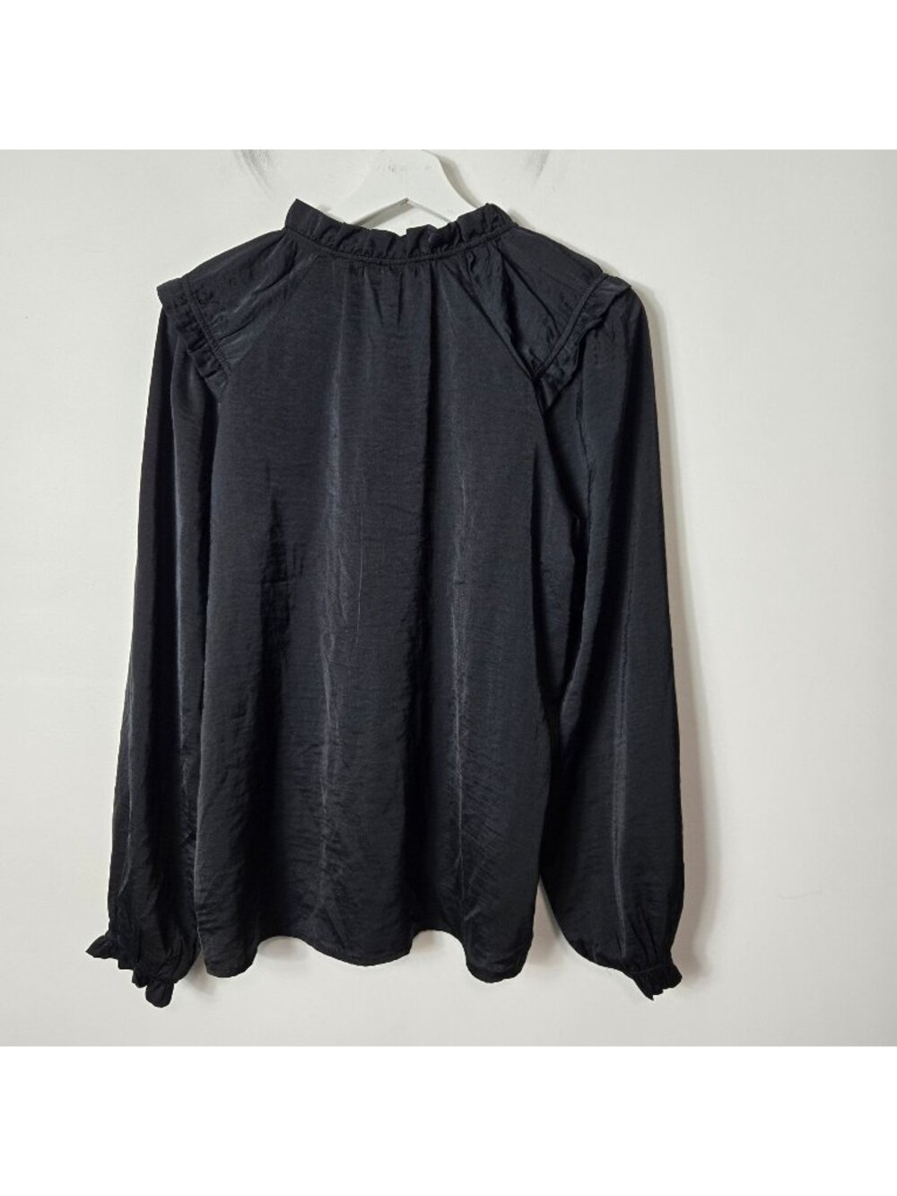 Knox Rose Size S Satin Long Sleeve Ruffle Neck Front Tie Keyhole Blouse